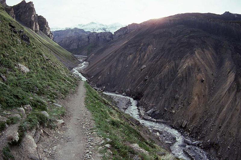 WT 1000 173-17 Nepal.jpg